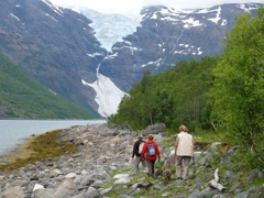 Norvège : rando vers le glacier de Jokelfjord