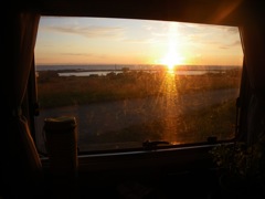 Norvège : soleil de minuit à Hovsund